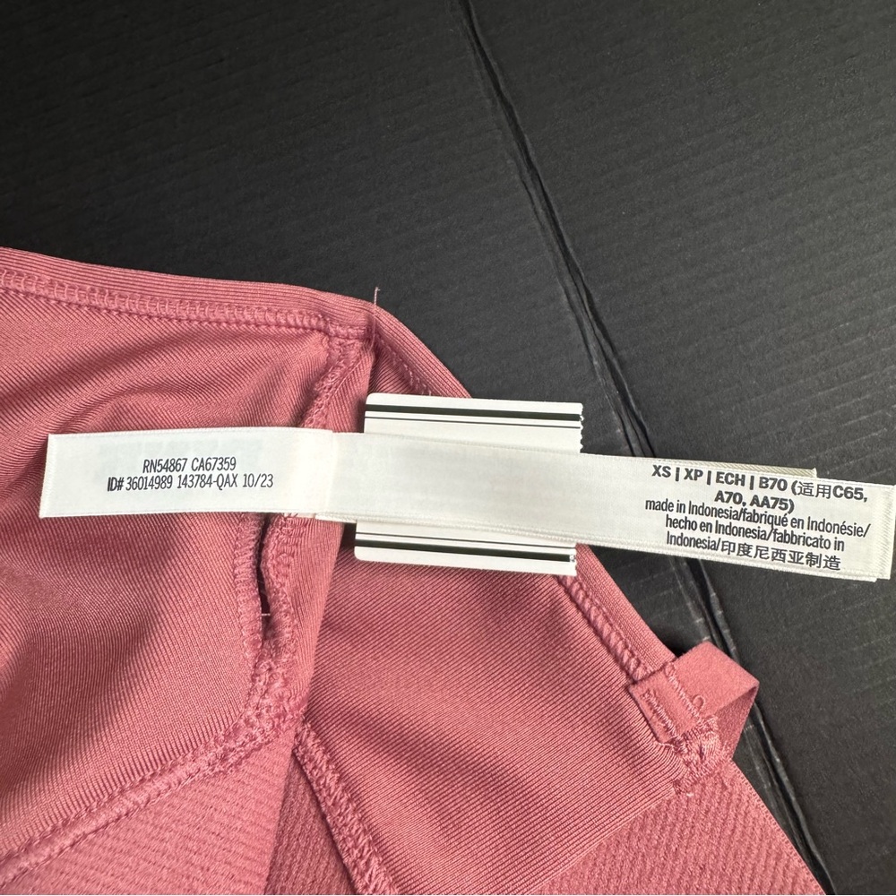 NWT PINK Victoria's Secret Ultimate Scoop Sports Bra Size XS - Picture 11 of 14